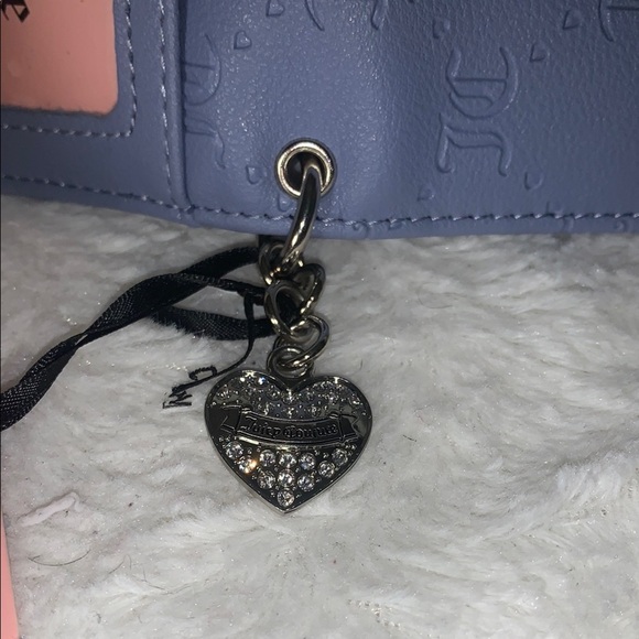 Juicy Couture Lavender Wallet with Heart Detail - Picture 6 of 8